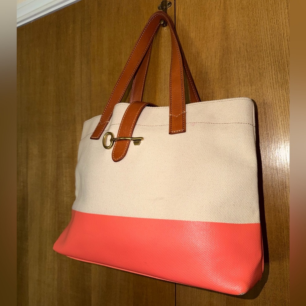 Fossil Austin Shopper Tote Bag in Coral Canvas with Leather Straps & Key Detail